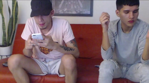 fratguysonline  14-10-2022